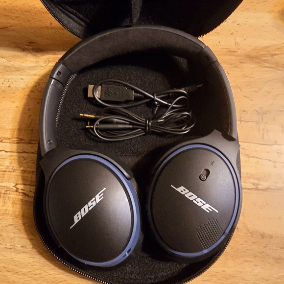 Bose - soundlink 2 headphones - Picture 2 of 4